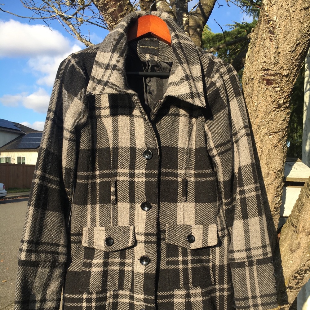 Black & Gray plaid, long, winter coat